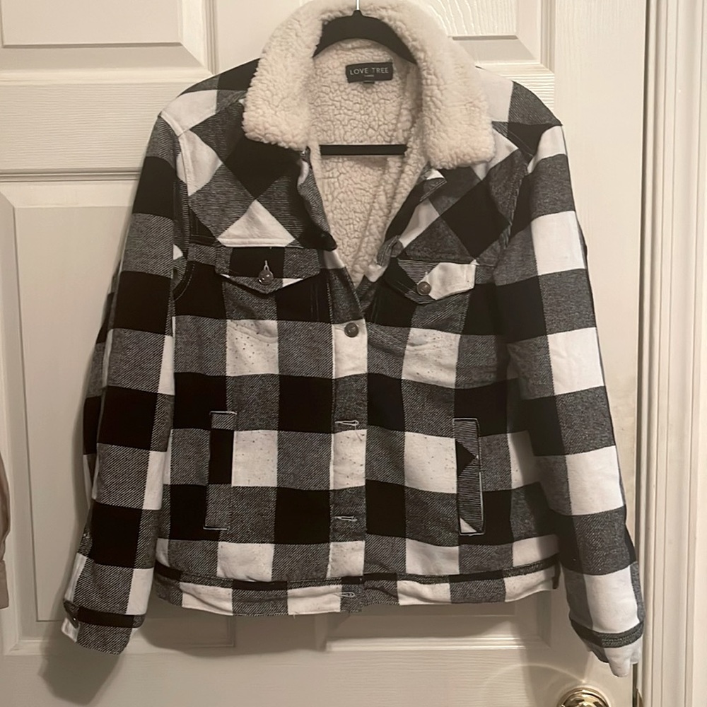 NanaMacs White Buffalo Plaid jacket size Large